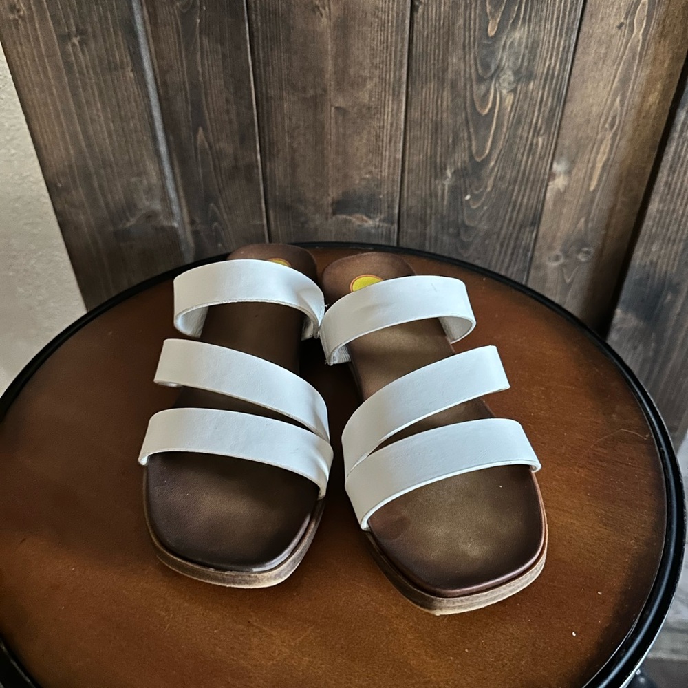 Elegant White Women's Sandals